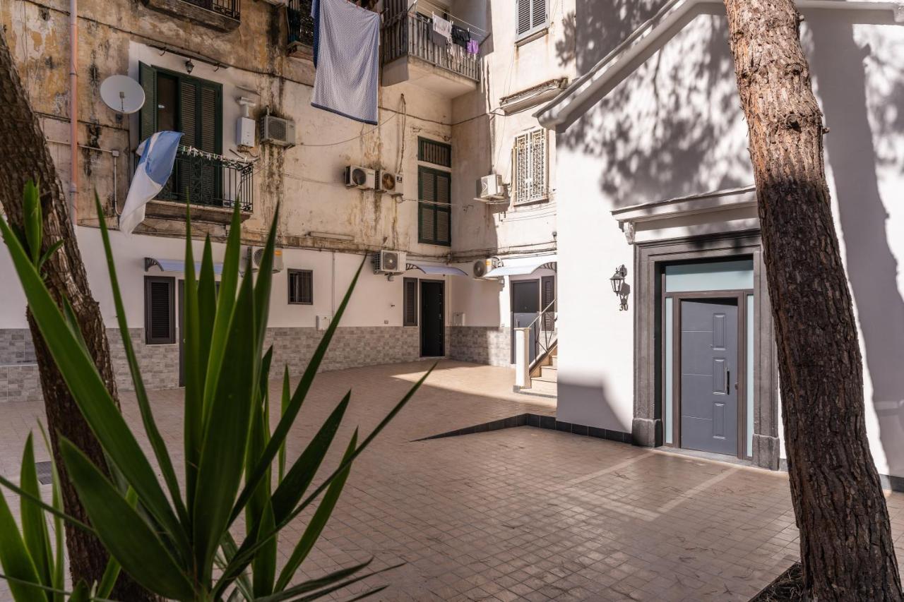 The Quarters Naples Apartments Dış mekan fotoğraf